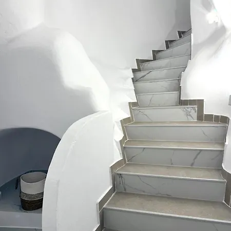 Petuna Cave Hotel apartamentowy *