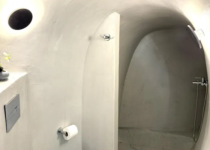 Petuna Cave Aparthotel