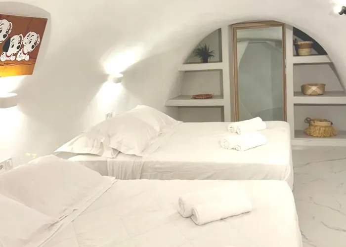 Aparthotel Petuna Cave Fira (Santorini)